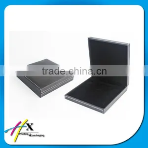 Personalized Logo Velvet Jewelry Box From Manufacturer China thumbnail-1