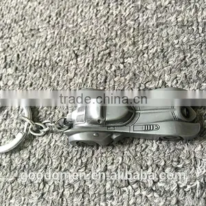 China Factory Cheap Unique Auto Parts Keychain thumbnail-3