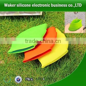 Silicone Drinking Cup/Fashion Leaf Shaped Silicone Pocket Cup,water Cup for Portecting Nature thumbnail-1