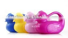 1.8L Garden Plastic Duck Watering Can thumbnail-1
