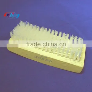 414 Wooden Shoe Brush (washing Brush) thumbnail-1