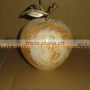 PAKISTAN SUPPLIER WHOLESALE 2017 NATURAL STONE ONYX APPLE WITH BRASS LEAF HANDICRAFTS thumbnail-2