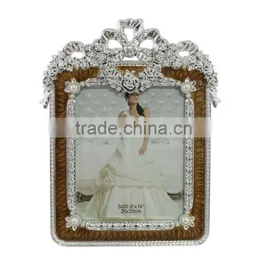Cheap Crown Plastic Frame thumbnail-1