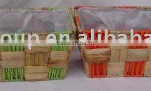 Rectangular Waterhyacinth With Color Rattan Block Weaving Tray thumbnail-1