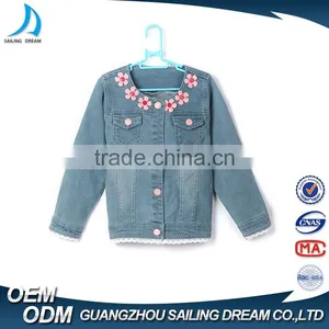 2016 New Style Loveable Pink Flower Stitched Design Lace Hem Kids Denim Jacket With Hood thumbnail-1