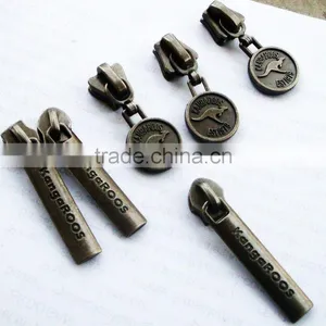 Zipper Puller thumbnail-1