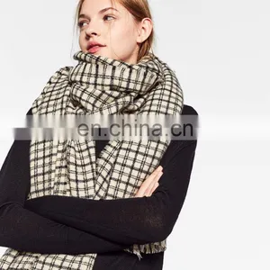 Autumn And Winter Rice Plaid Black Small Plaid Acrylic Printing Scarf thumbnail-1
