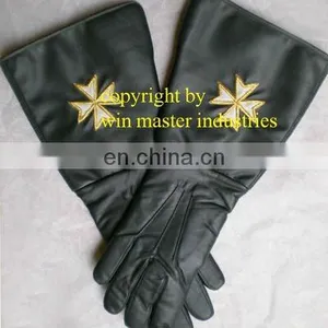 Knight Templar Gloves thumbnail-1