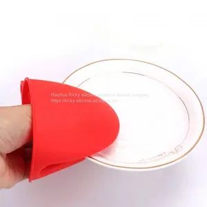 1 x Silicone Heat Resistant Oven Pot Baking Glove Mitt Tool Holder Kitchen Tool thumbnail-4