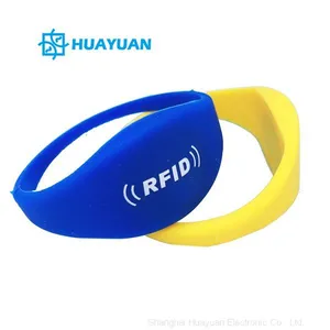 Wholesale Personalized RFID Silicone Bracelet Wristband for Hotel thumbnail-5