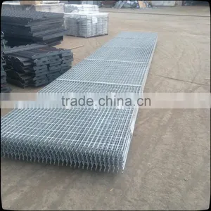 Galvanized Steel Grating thumbnail-1