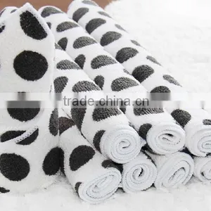 Customer Printed Microfiber Beach Towel Wholesale thumbnail-1