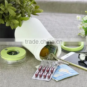 2016 Hot Sale Outside USB Handy Silicon Storage LED Lamp for Hunting Equipment Outdoor thumbnail-6
