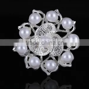Round Pearls Rhinestone Buckle Pins,Wedding Bridal Brooch For Dress thumbnail-1