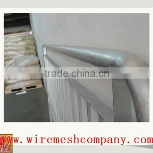 Aluminium Round Pipe Fence thumbnail-1
