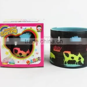 Plastic Magic Rainbow Spring Toys With Printed Animals/hot Sale Rainbow Circle thumbnail-1