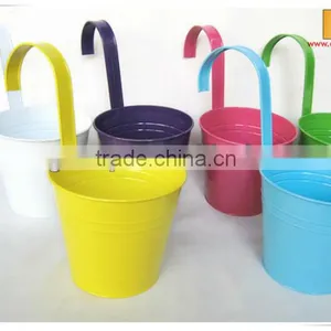 Zinc Hanging Basket Powder Coated Flower Planter thumbnail-1