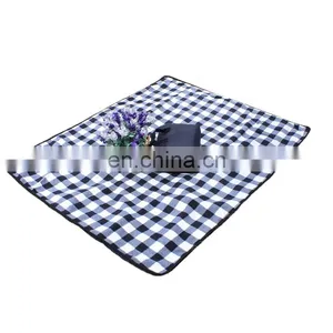 Outdoor Lightweight Packable Waterproof And Warm Camping Hiking Travel Blanket thumbnail-1