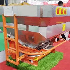 Tractor Double Disc Gear Box Drive Spreader thumbnail-3