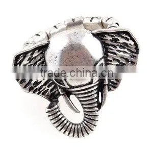 Strech Elephant Ring thumbnail-1