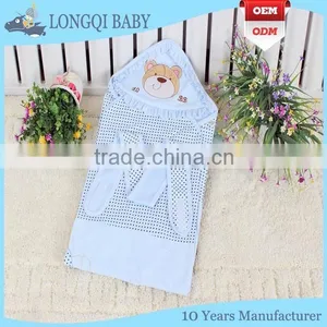 BB-LZ-008 100% Cotton Lace Hooded Baby Swaddle Wrap Blanket With Double Warm-keeping thumbnail-1