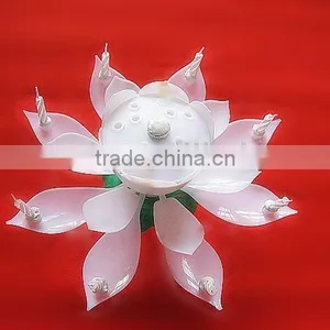 Lotus Music Candle thumbnail-1