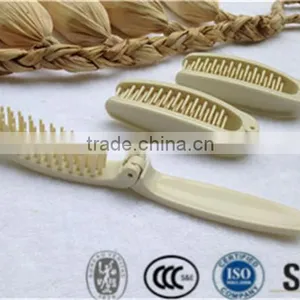 Disposable Folding Comb for Travel Kit thumbnail-1