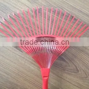 22 Teeth Wooden Handle Painting Steel Garden Rake thumbnail-2