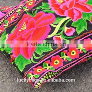 2016 New Embroidery Bag Women Shoulder Bag With Flower Embroidery thumbnail-2