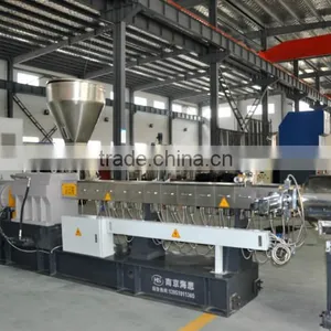 Black pp pe Calcium Carbonate Plastic Filler Masterbatch Granules Twin Screw Extruder thumbnail-3