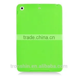 Soft Hand Feeling Matt Flexible Silicon Protective Back Cover for IPad Mini thumbnail-3