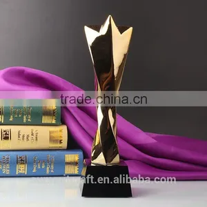 High Quality Golden Star Trophy Award With Crystal Base thumbnail-4
