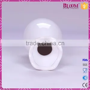 High Quality White Glazed Ceramic Vase Flower thumbnail-4