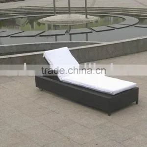 Lying Chair thumbnail-1