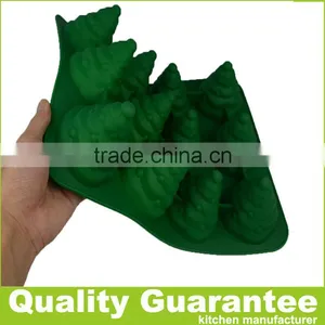 New Design 12 Cups Silicone Christmas Tree Cake Pan thumbnail-6