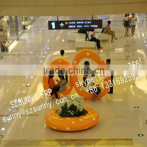 Big Fiberglass Flowerpot thumbnail-2