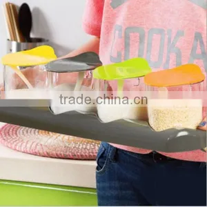OEM Food-Grade 4 Color Seasoning Case Plastic Condiment Storage Box Creative Spice Box Supplier In ShenZhen thumbnail-1