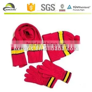 Knitted Women Winter Hat and Scarf Set thumbnail-1
