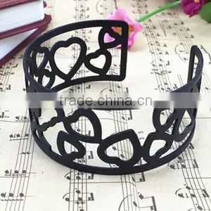 Latest Black Metal Jewelry Bangle,popular Heart Style Bangle for Young Girls thumbnail-1