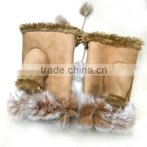 Chic Fur Gloves thumbnail-1