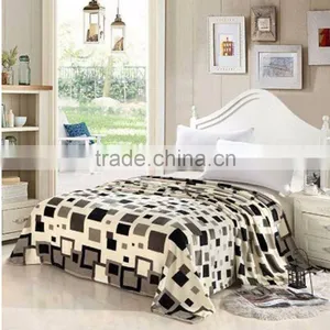 150*200cm /180*200cm Super Soft Simple/Rose Style/Sheep House Thin Blanket Throw Blanket Rug Plush Fleece Sofa Bed Decoration thumbnail-1
