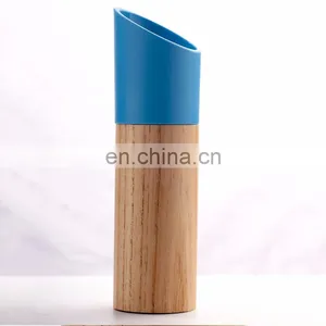 Factory Supply High Quality Commercial Small Ceramic Black Wood Salt Pepper Grinder thumbnail-1