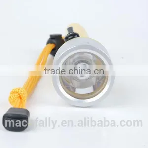 Hot Sale Magnetically Controlled 180LM Diving Flashlight Underwater IP68 Submersible 15-20 Meter thumbnail-6