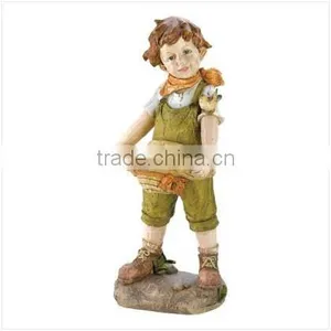 Polyresin Country Boy Birdfeeder thumbnail-1