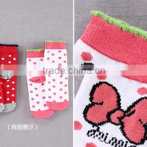 Girls Lace Socks thumbnail-1