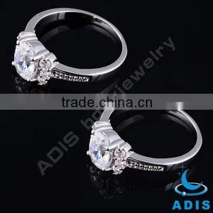 Fashion Jewelry Big White Zircon Engagement Ring Ladies' Finger Ring thumbnail-6