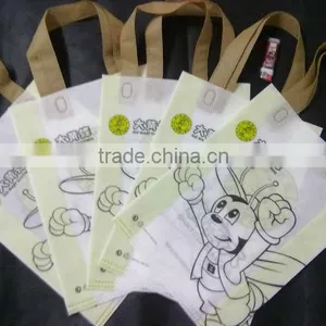 Loop Handle Sealing Machine thumbnail-1