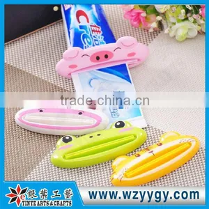 2013 NEW Fashion Toothpaste Squeezer Price thumbnail-6