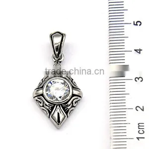 Europe Hot Selling Never Fade Stainless Steel Cross Charm Diamond Pendant Antique Jewelry thumbnail-2