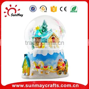 Resin Electric Christmas Snow Globes thumbnail-3